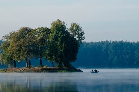 water, fishermen, landscape